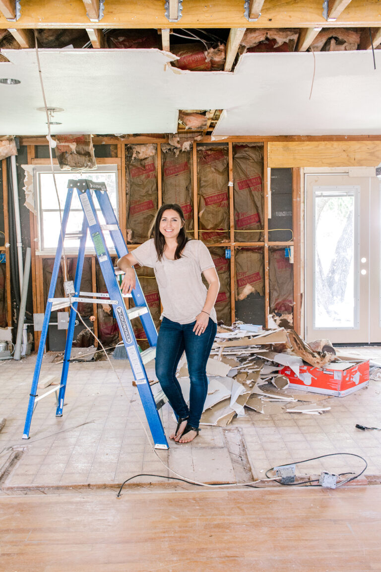 How to Live through Renovation (with Video)