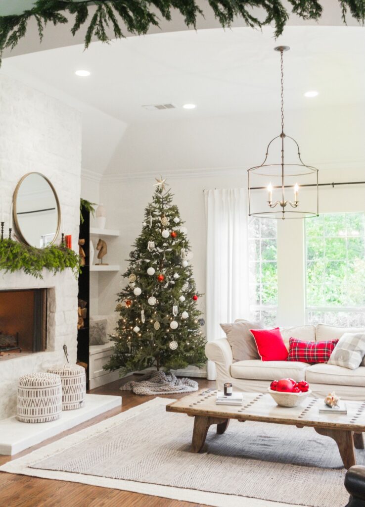 Christmas in July - Farmhouse Living
