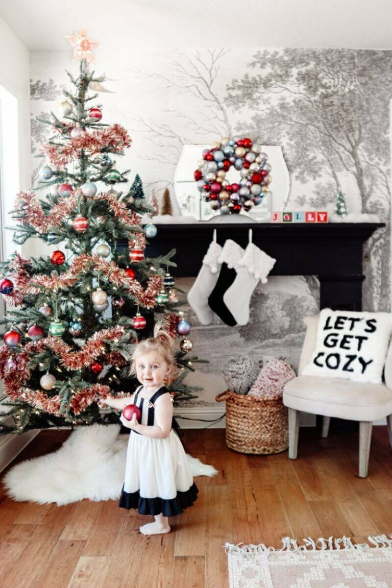 Nostalgic & Colorful Christmas Decor with Kids in Mind