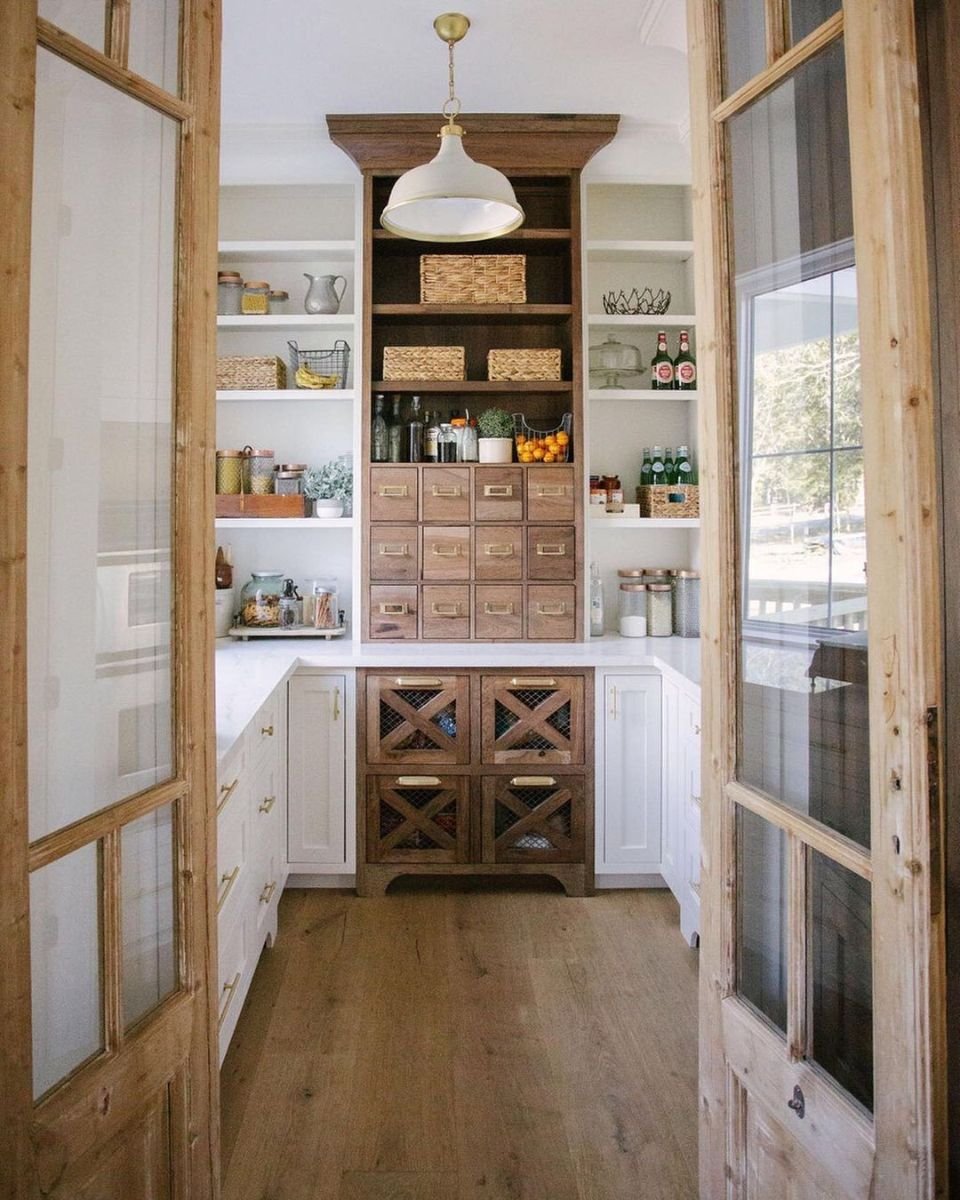 grubby farm kitchen  Pantry design, Perfect pantry, Home organization