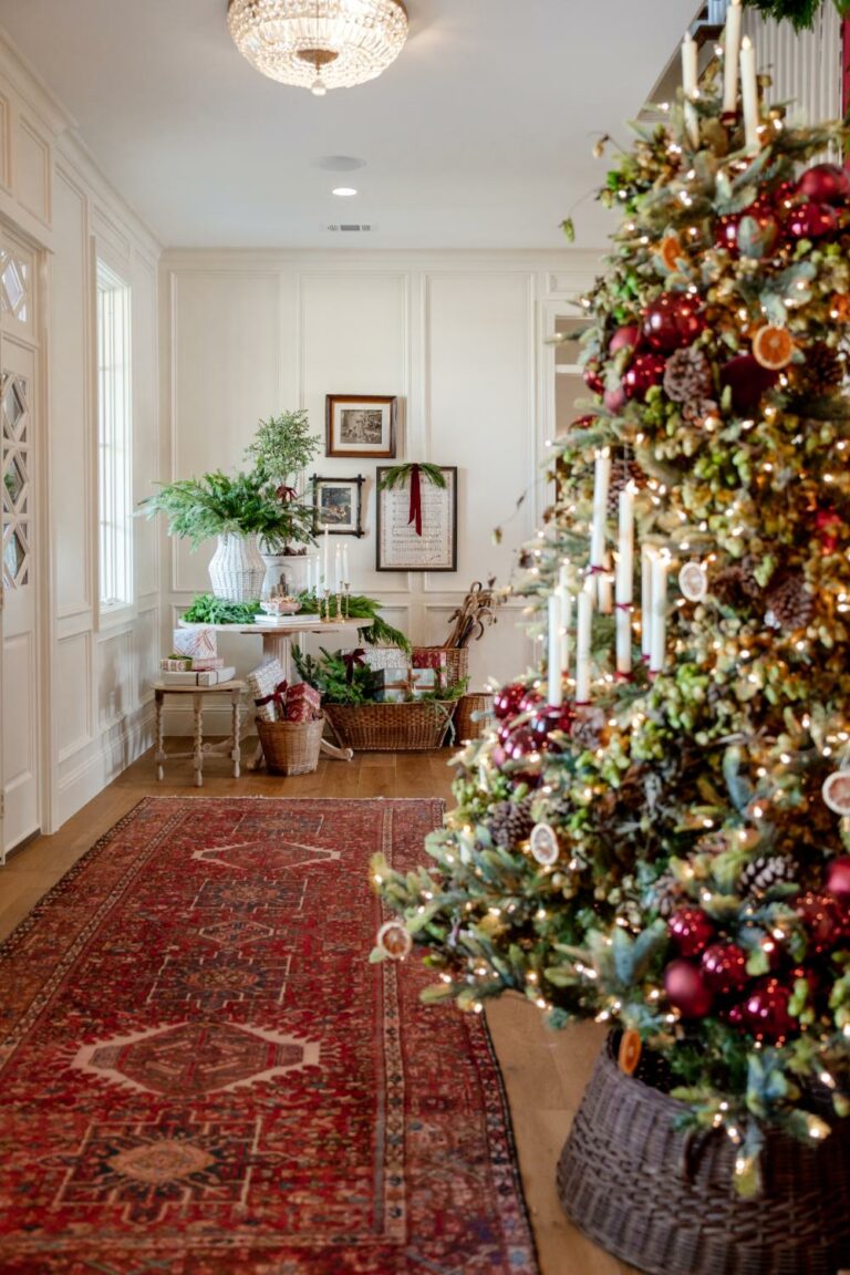 Traditional Christmas Home Tour with Blooming Ivy Lane